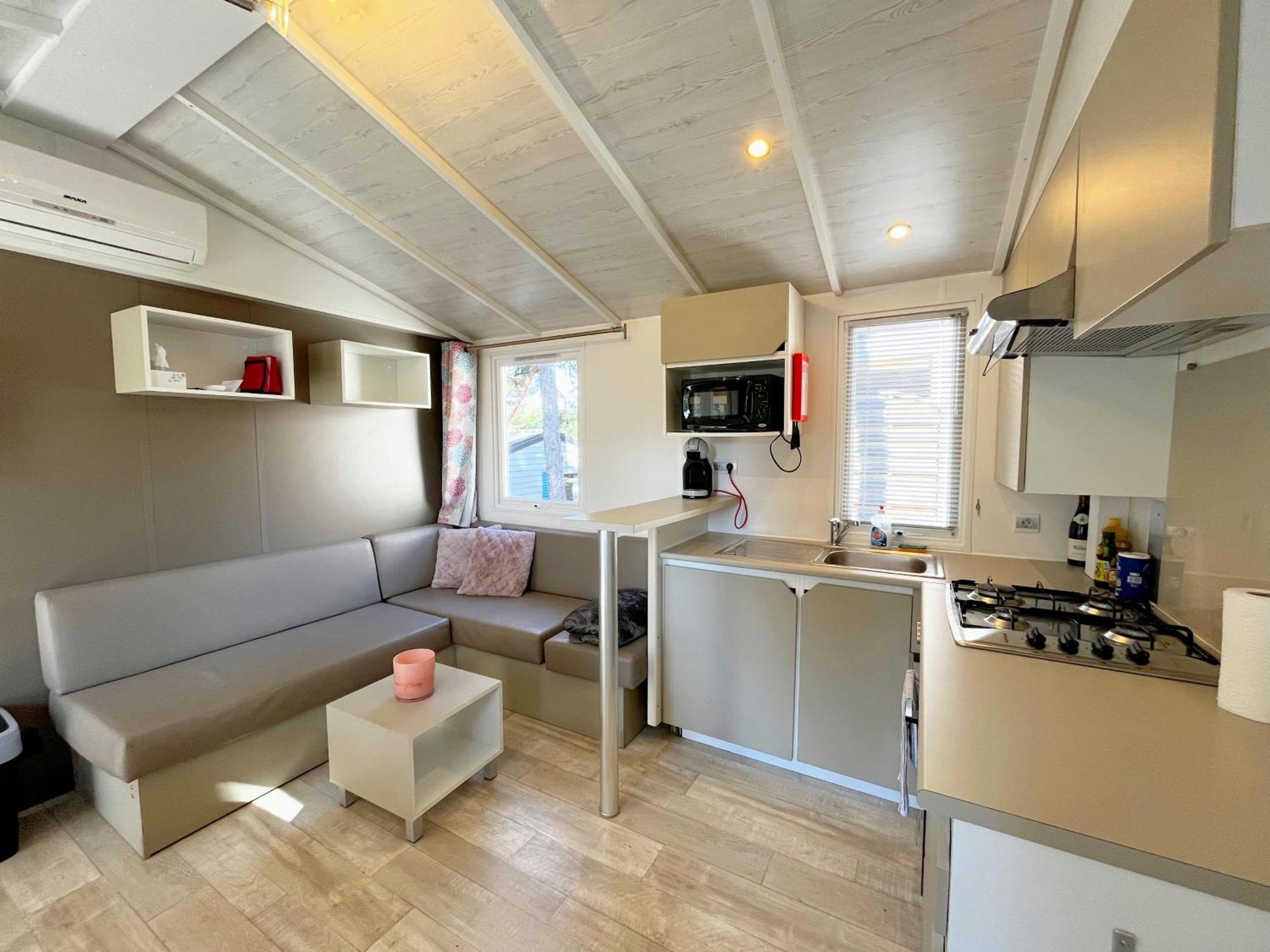 Mobil-Home Dans Camping 4* Saint-Laurent-du-Verdon Kültér fotó