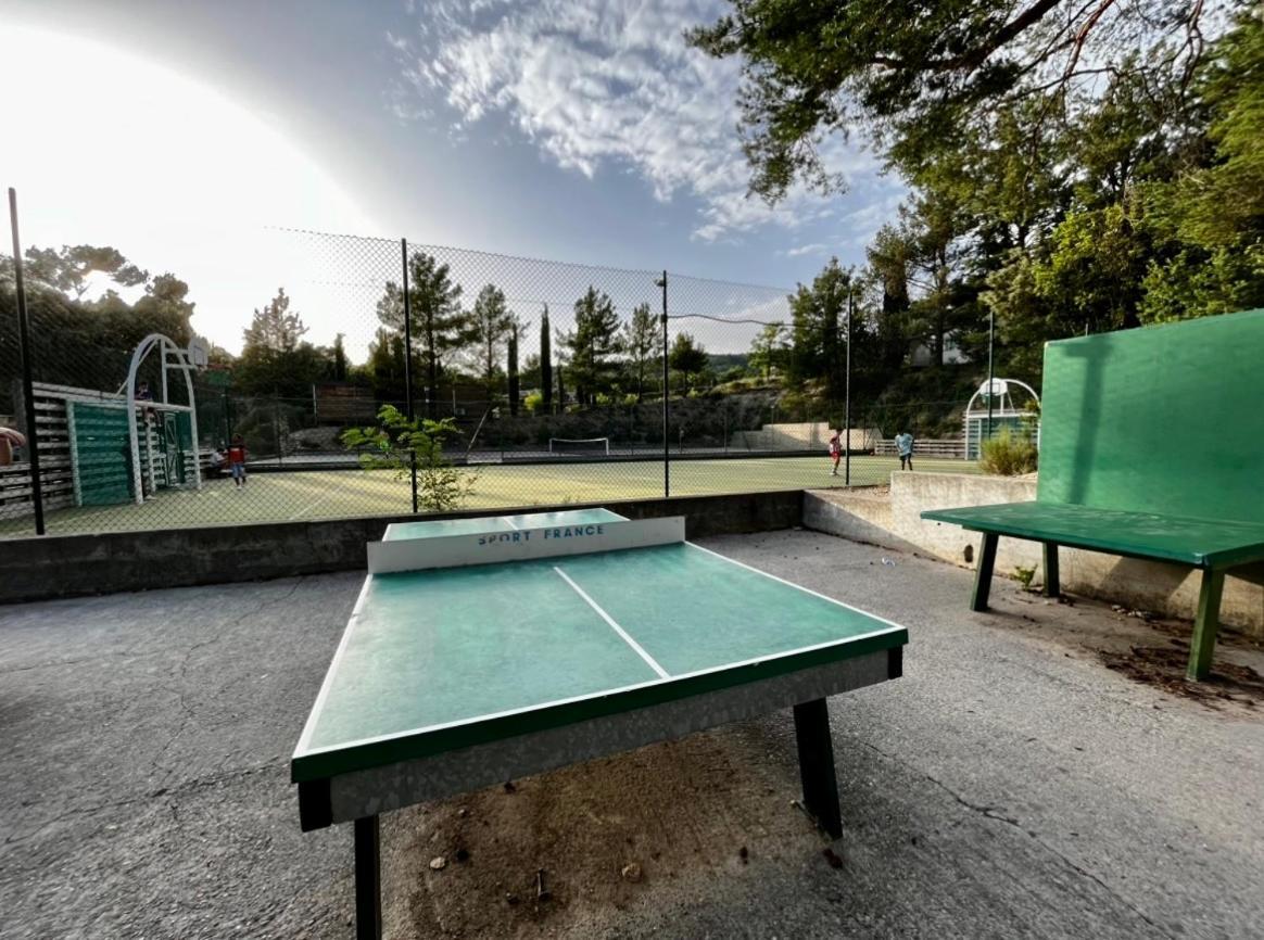 Mobil-Home Dans Camping 4* Saint-Laurent-du-Verdon Kültér fotó
